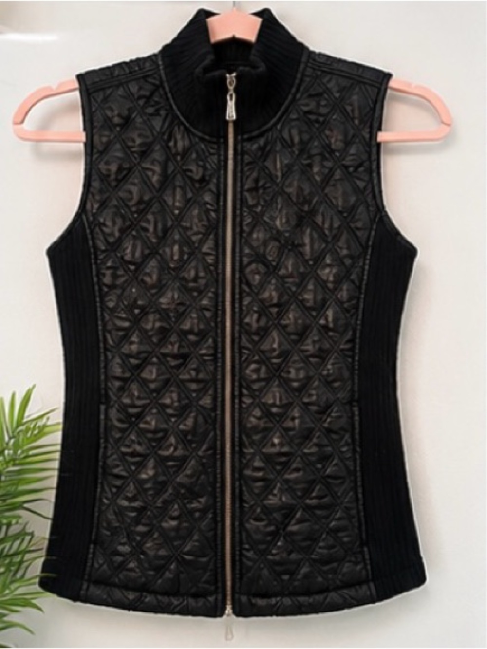 prAna Black Quilted Full Zip Vest Women’s Small Sherpa Lined Mock Neck